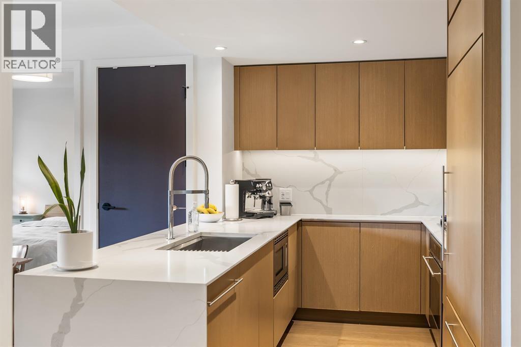 201 5089 QUEBEC STREET