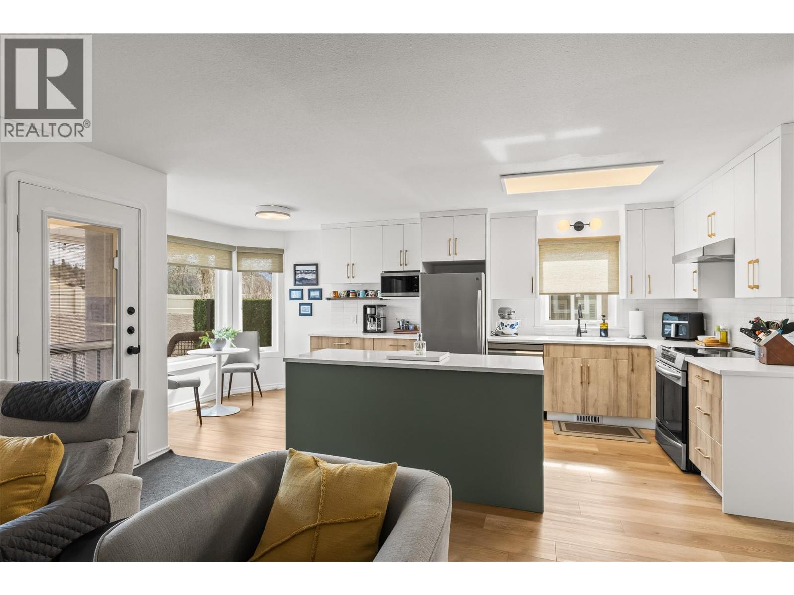 615 Glenmeadows Road Unit# 14