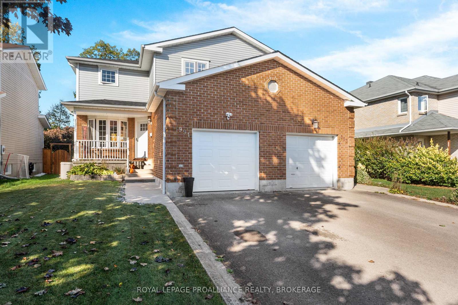 991 WATERBURY CRESCENT