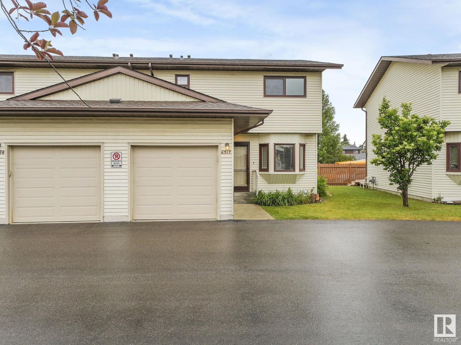 6912 31 AV NW