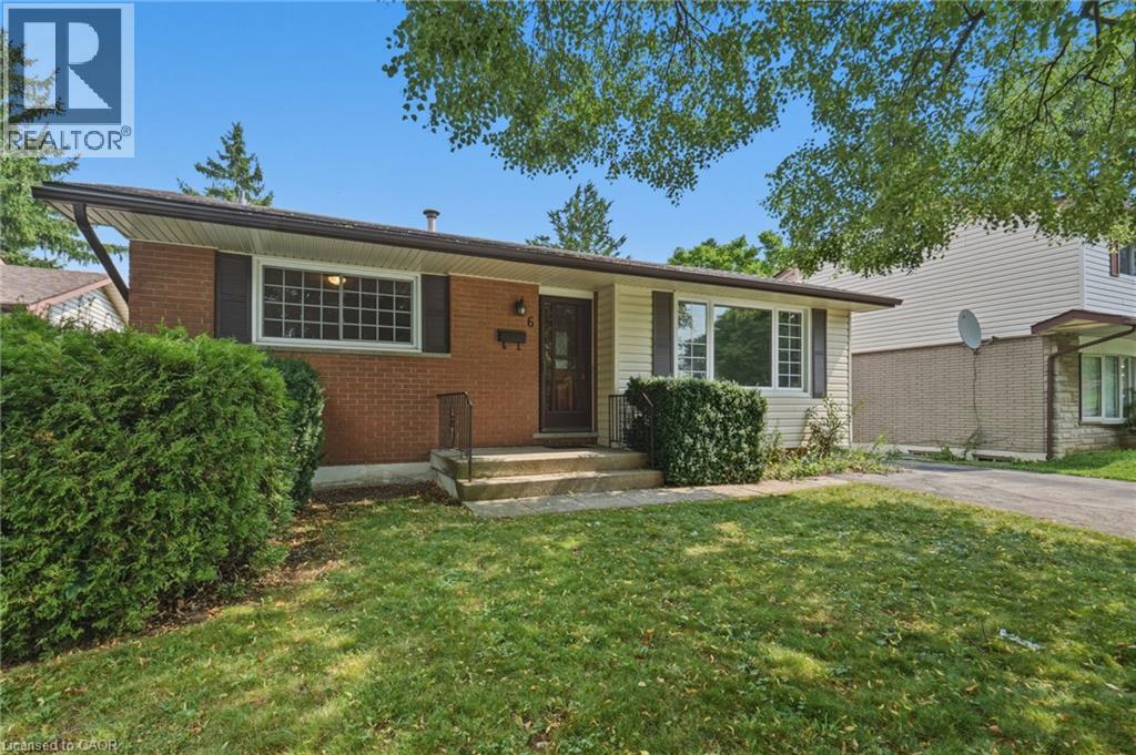 6 CAPRICE Court