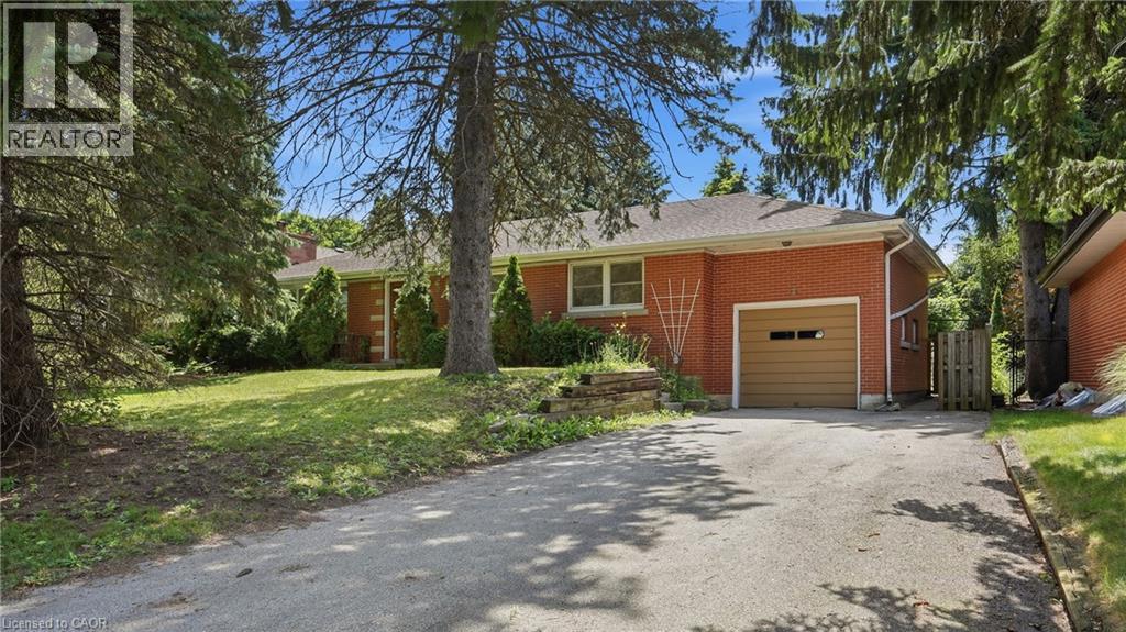 524 DORVAL Drive