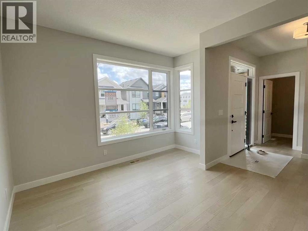 101 Treeline Manor SW