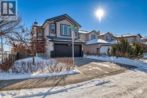 273 Everridge Way SW Calgary AB T2Y4X4