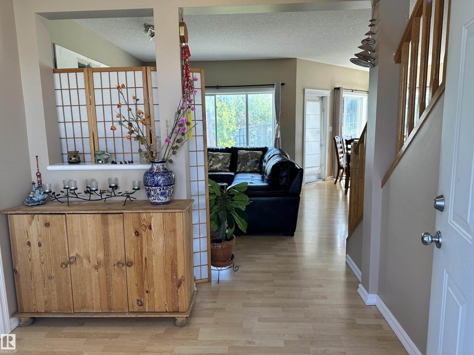 4619 151 AV NW