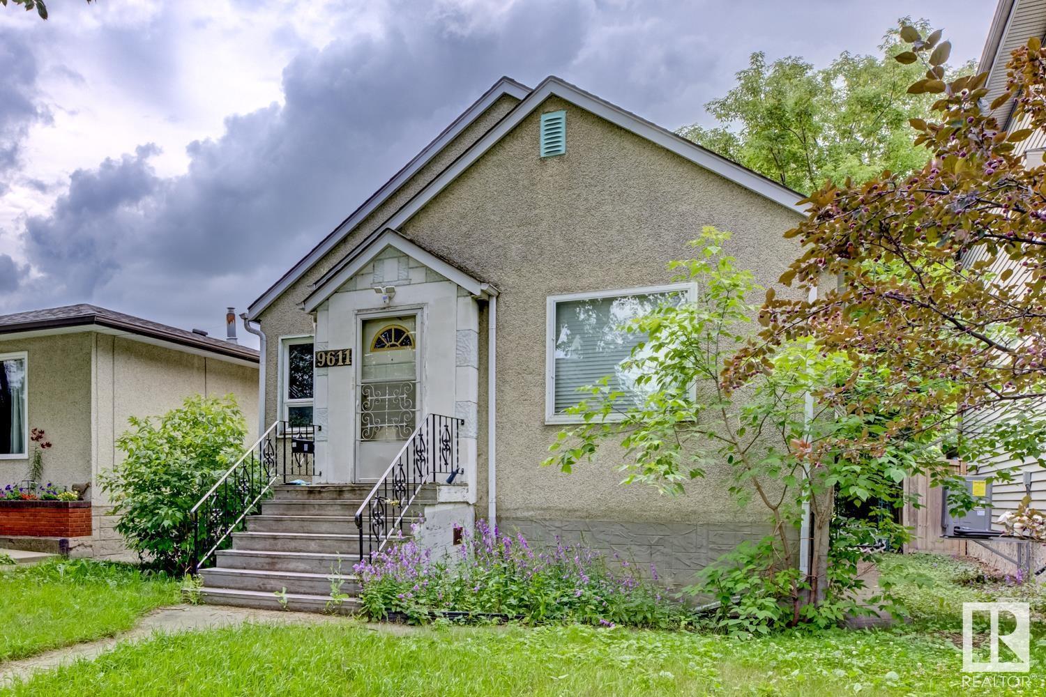 9611 81 AV NW