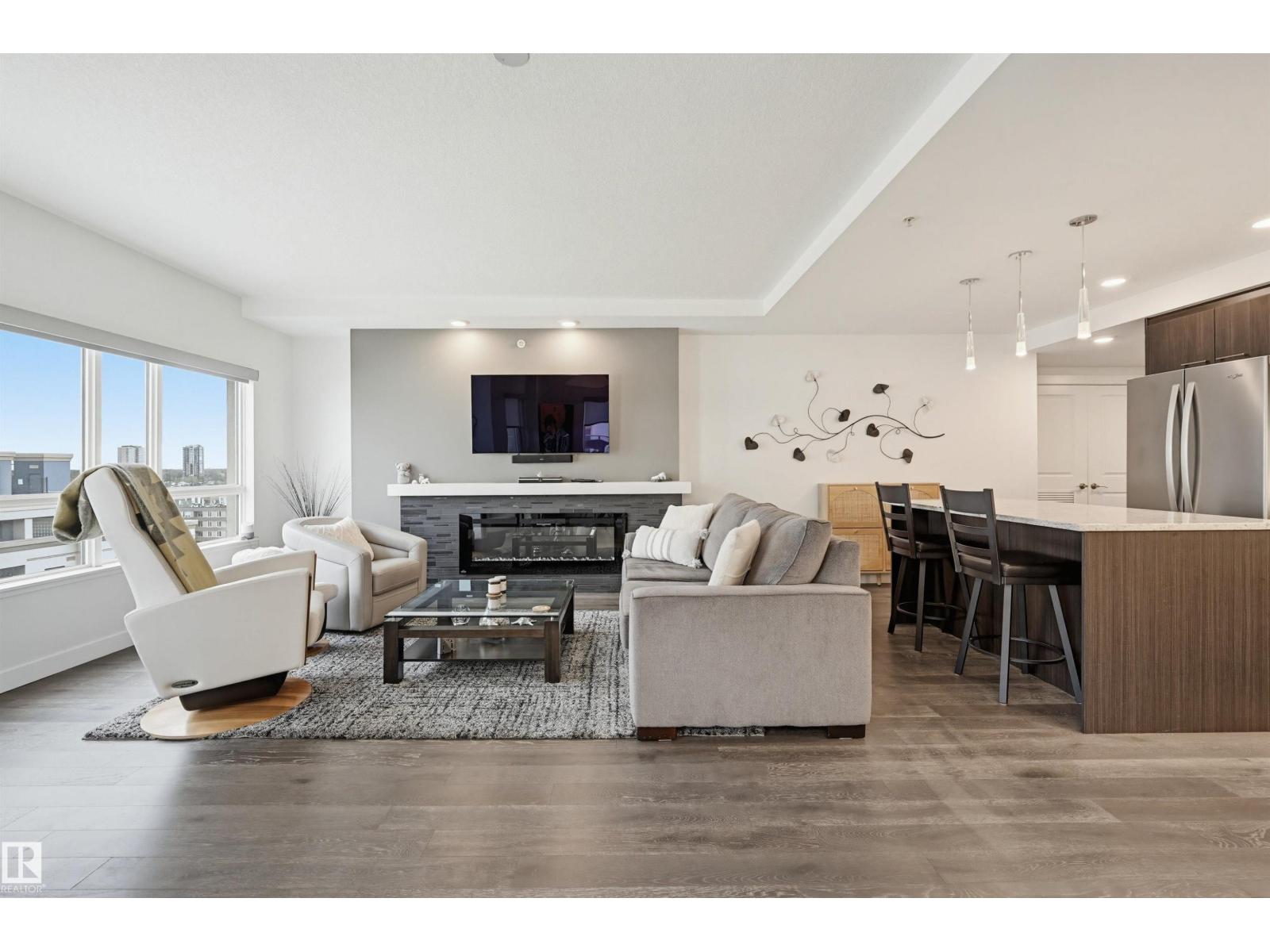 #1304 9720 106 ST NW