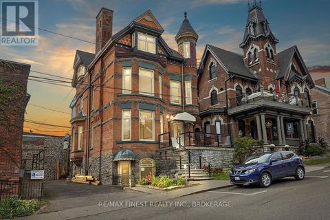 10 VICTORIA AVENUE Brockville ON K6V2B1