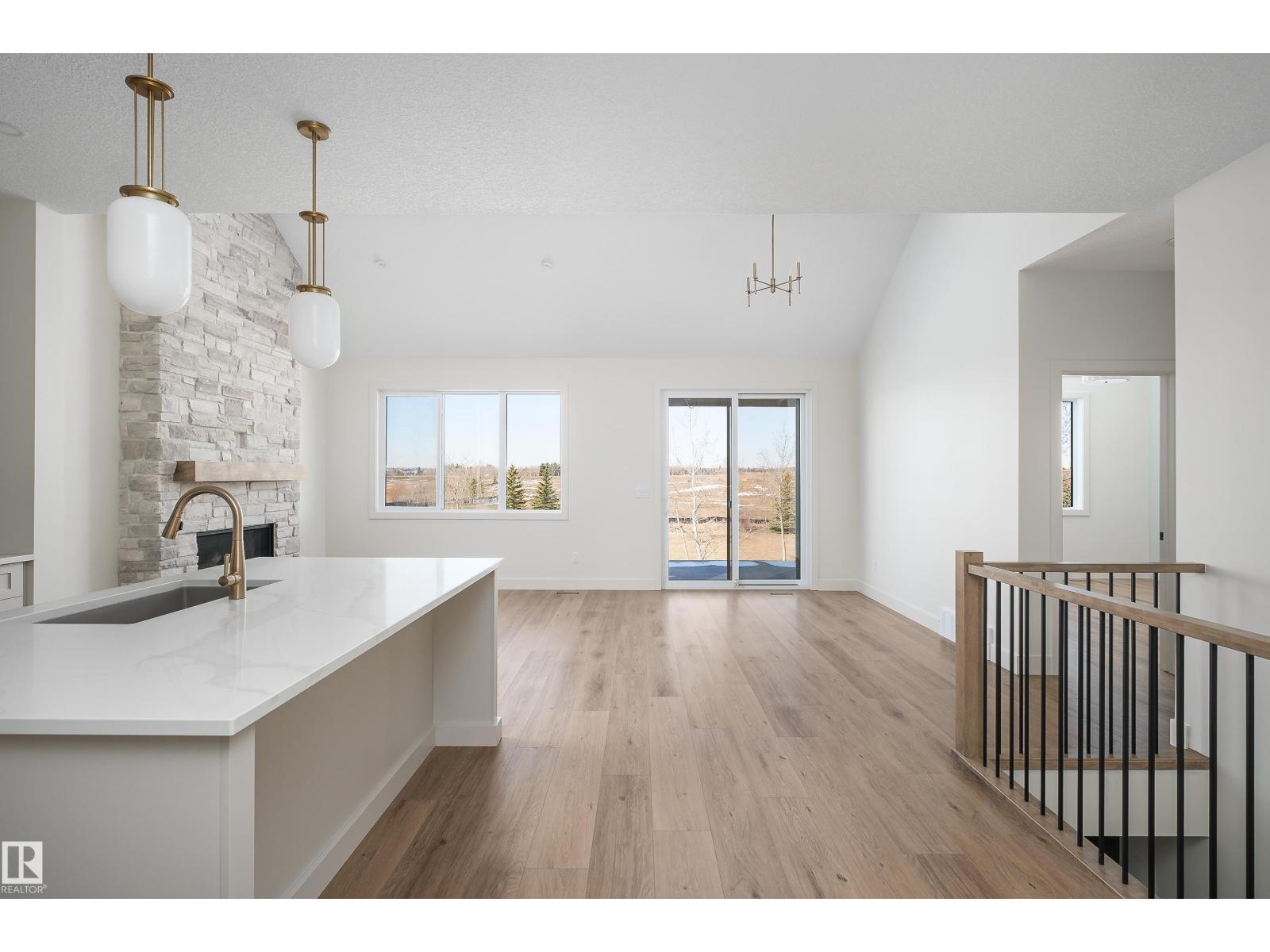 213 DEER PARK BV