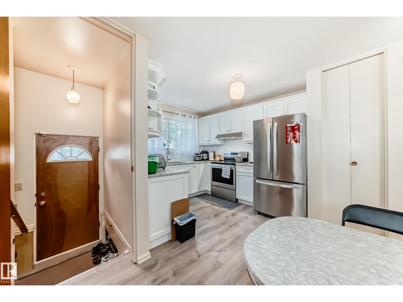 4151 122 ST NW