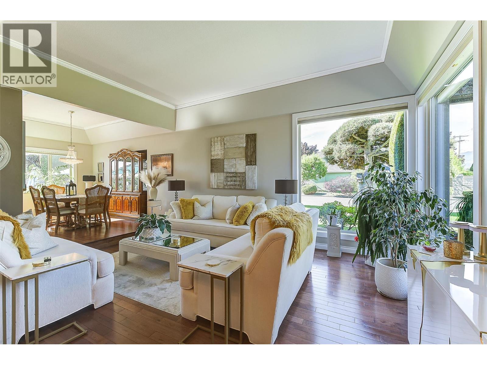 900 Mission Springs Crescent