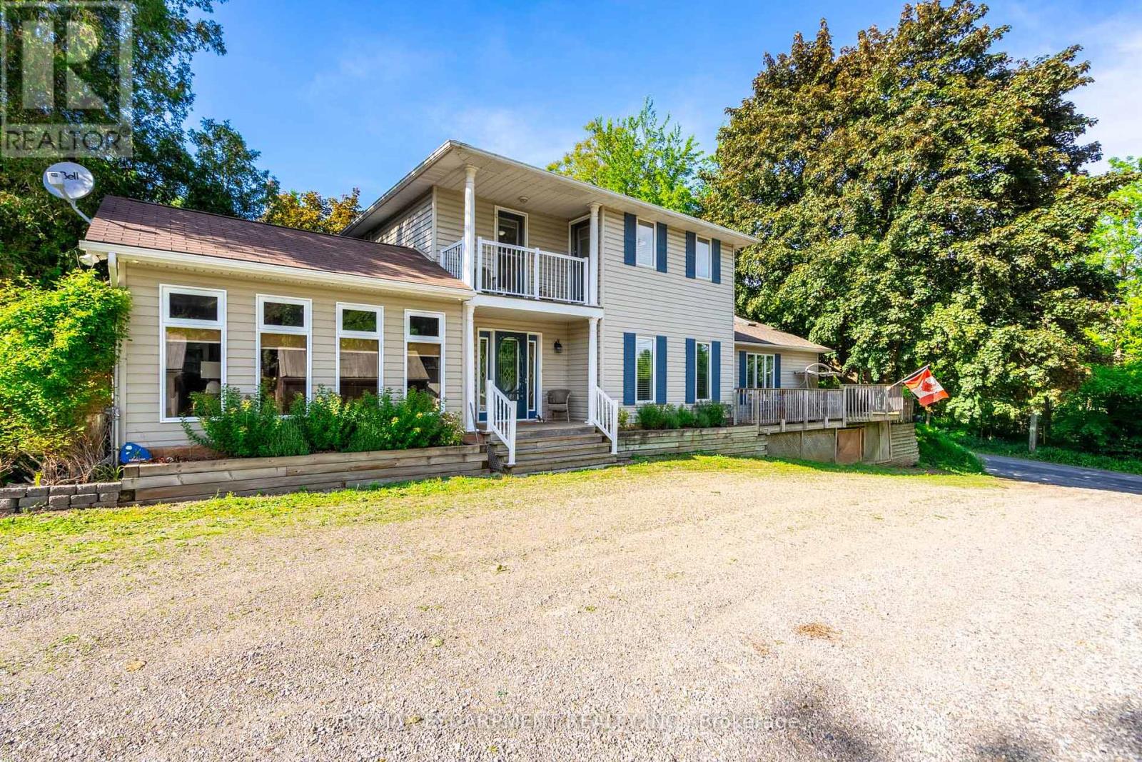 956 LYNDEN ROAD