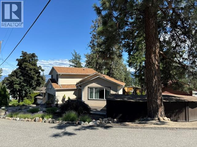 3037 Country Hills Lane