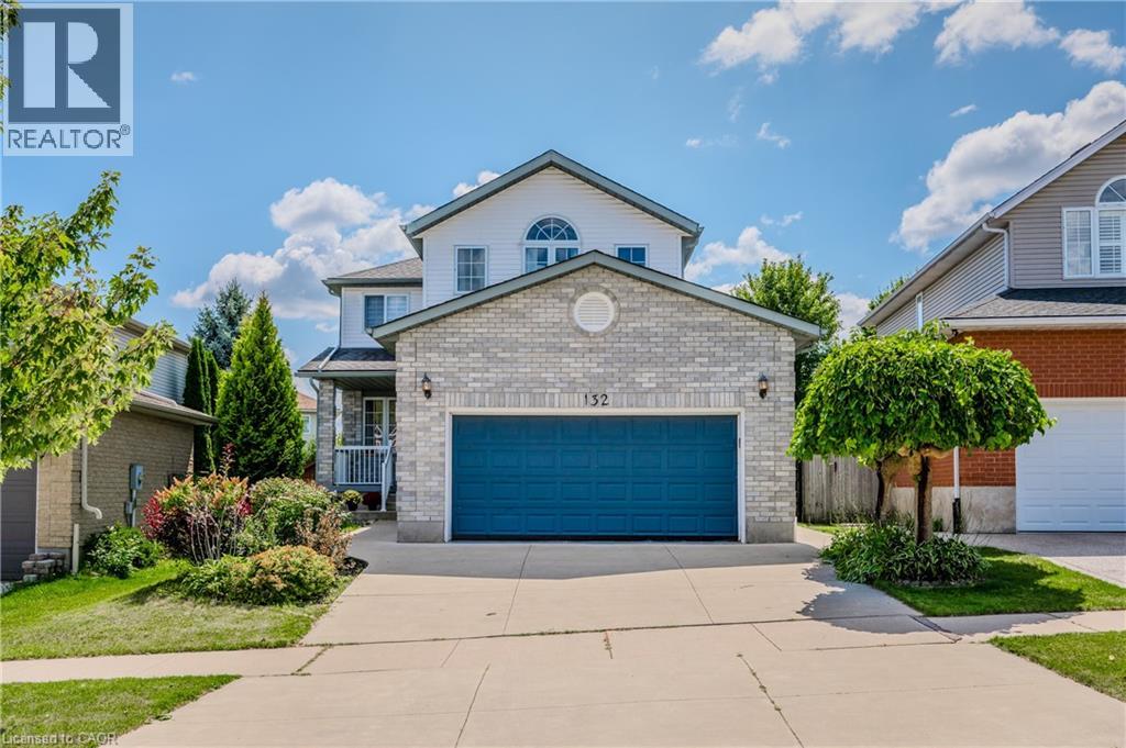 132 DAIMLER Drive