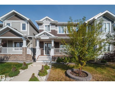 16728 15 AV SW Edmonton AB T6W3R6