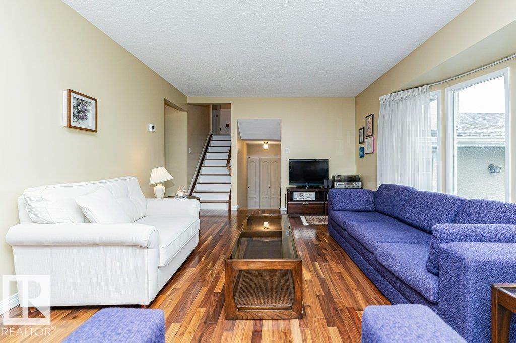 10543 35 AV NW