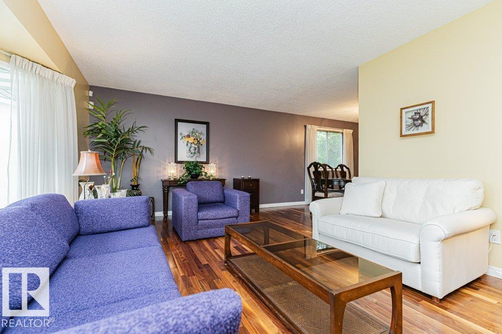 10543 35 AV NW