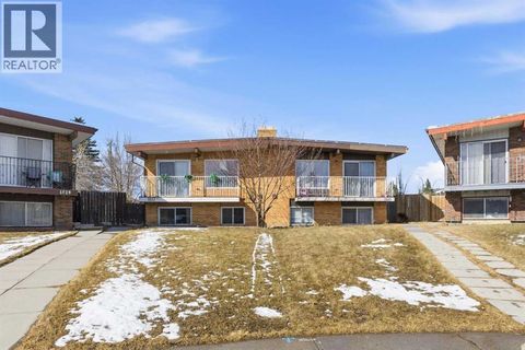 1827 46 Street SE Calgary AB T2B2J9