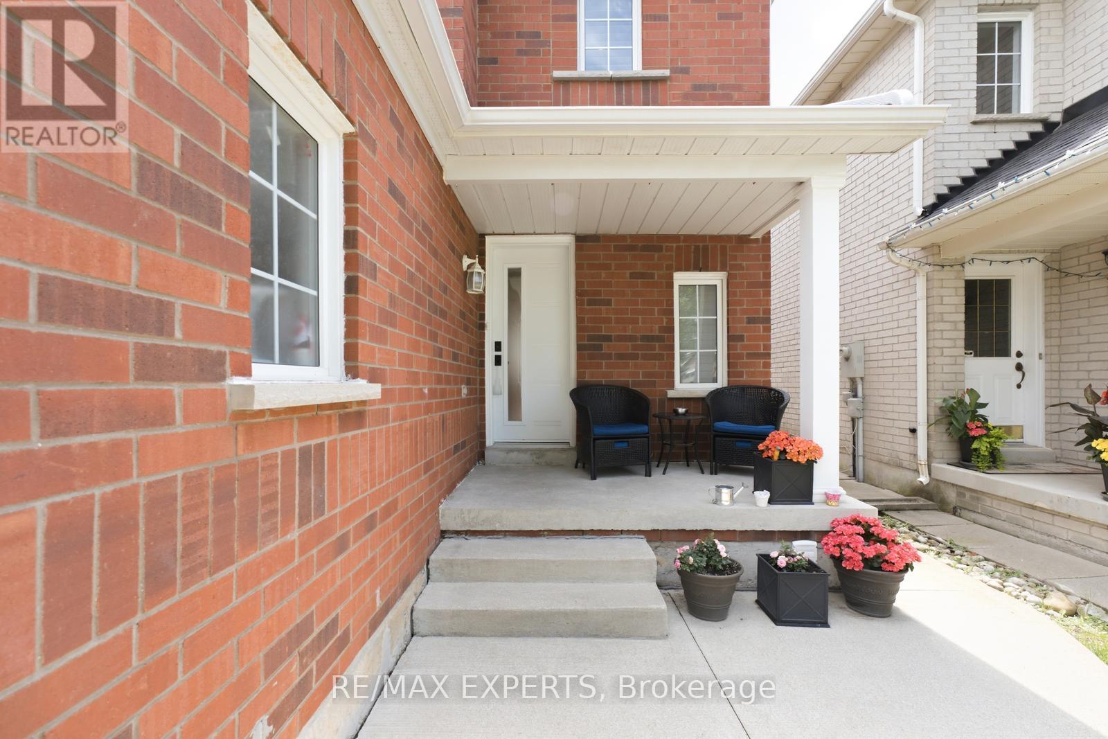67 SEAFIELD ROAD