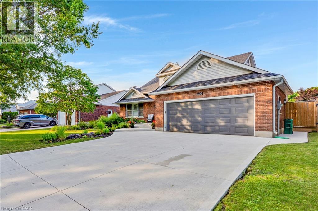 600 COPPERCROFT Court