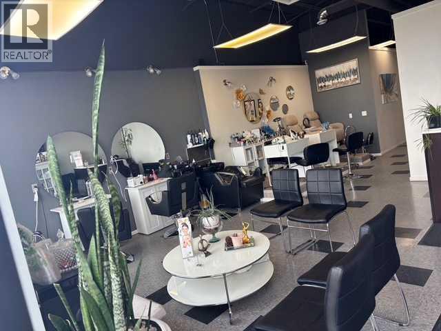 33, 3131 27 Street NE