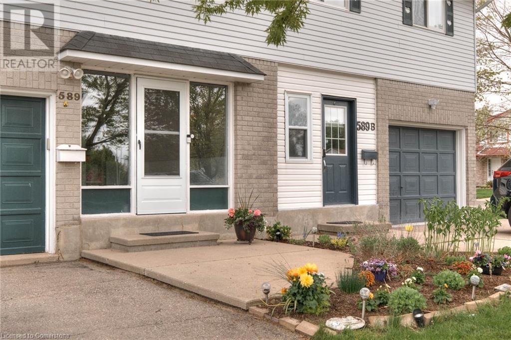 589 PINEROW Court Unit# A