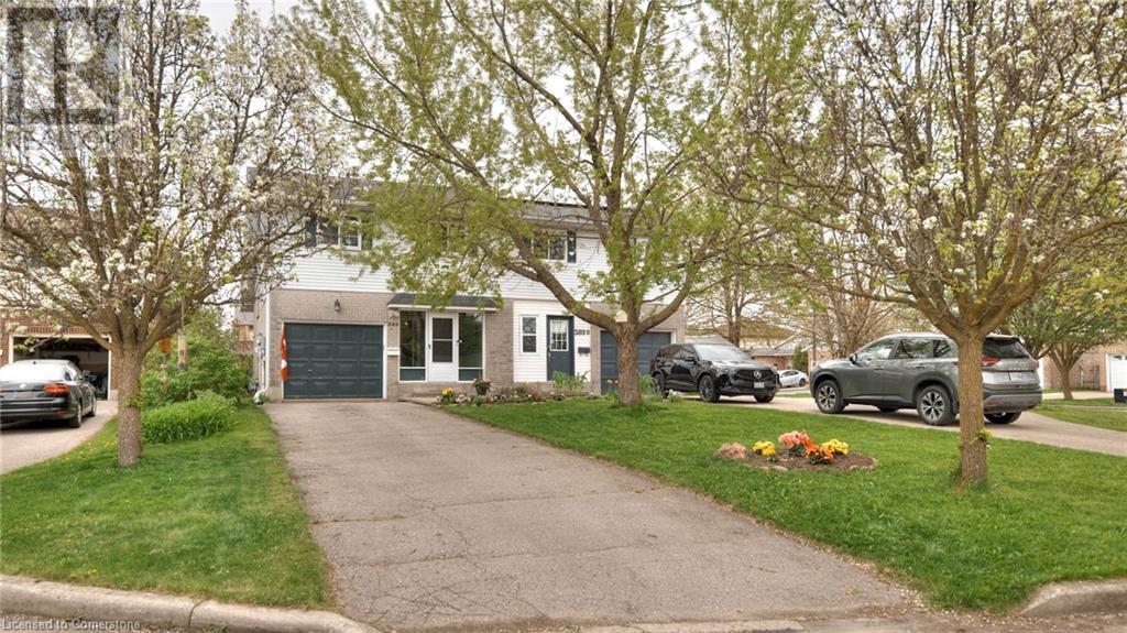 589 PINEROW Court Unit# A