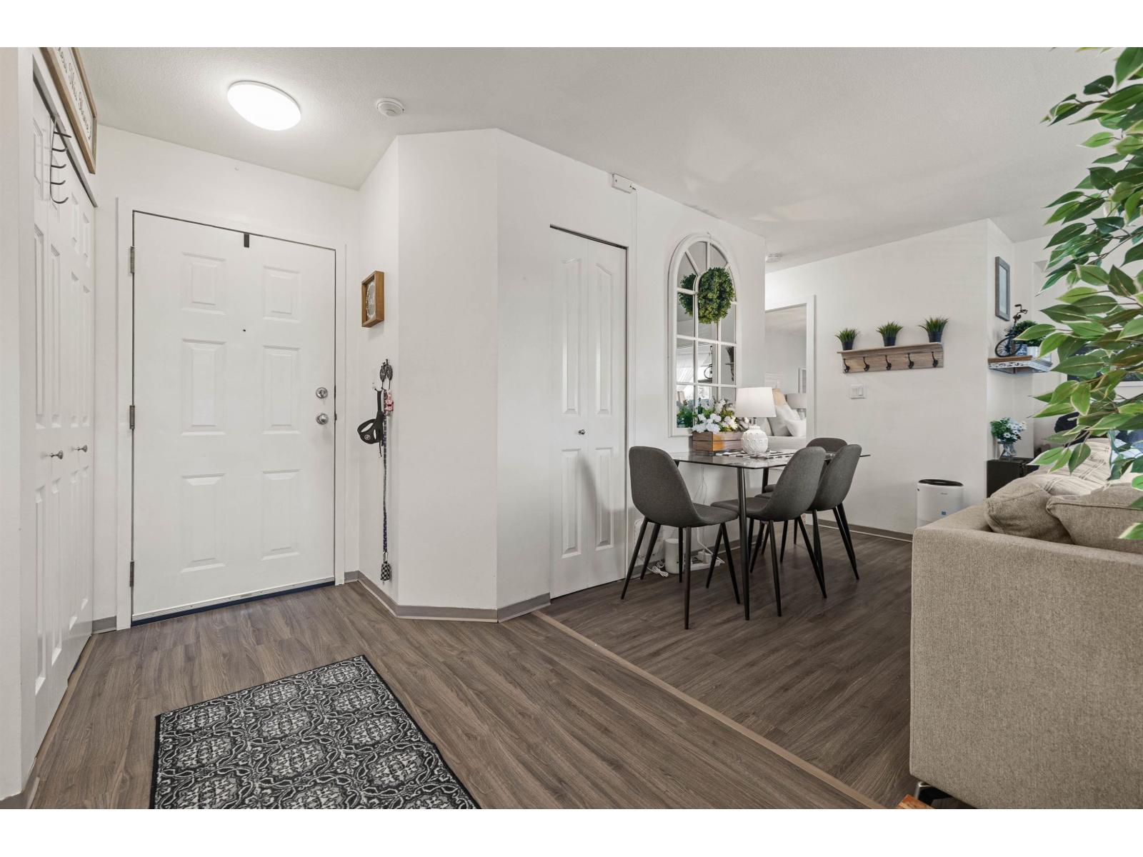 206 46351 YALE ROAD|Chilliwack Proper East