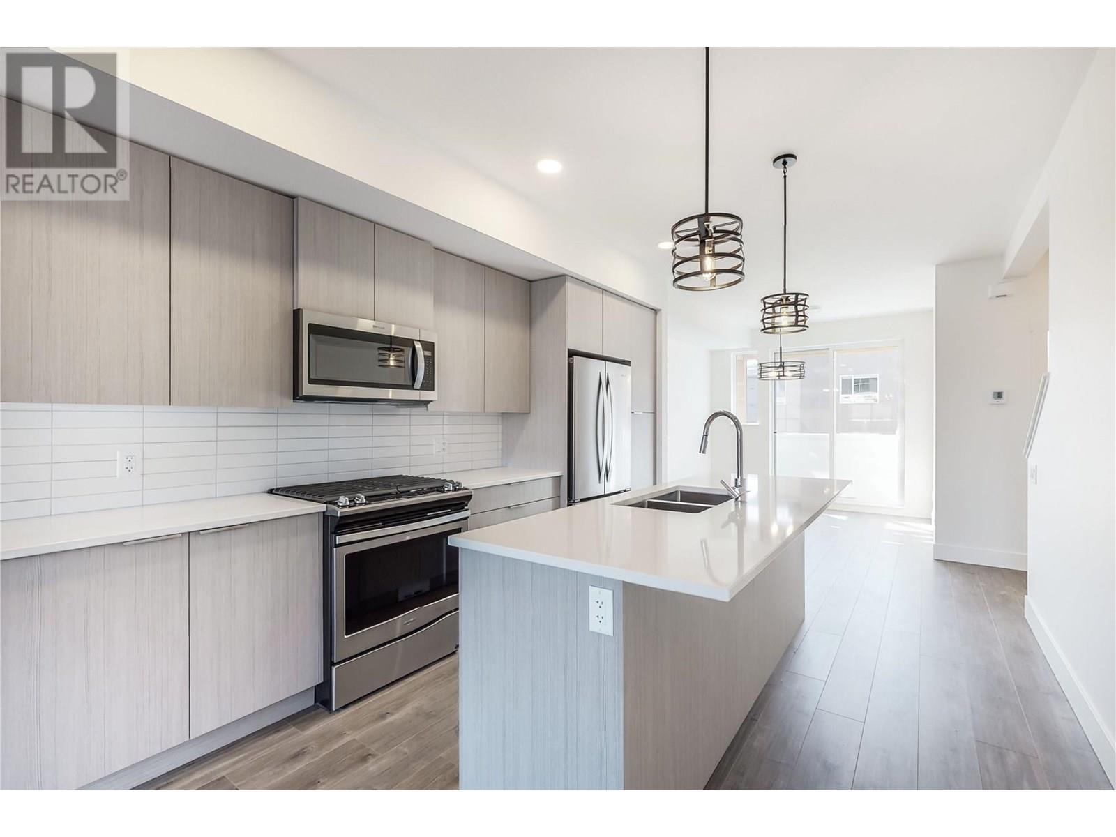 720 Valley Road Unit# 43