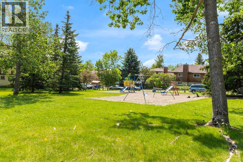 26 Edgewood Drive NW