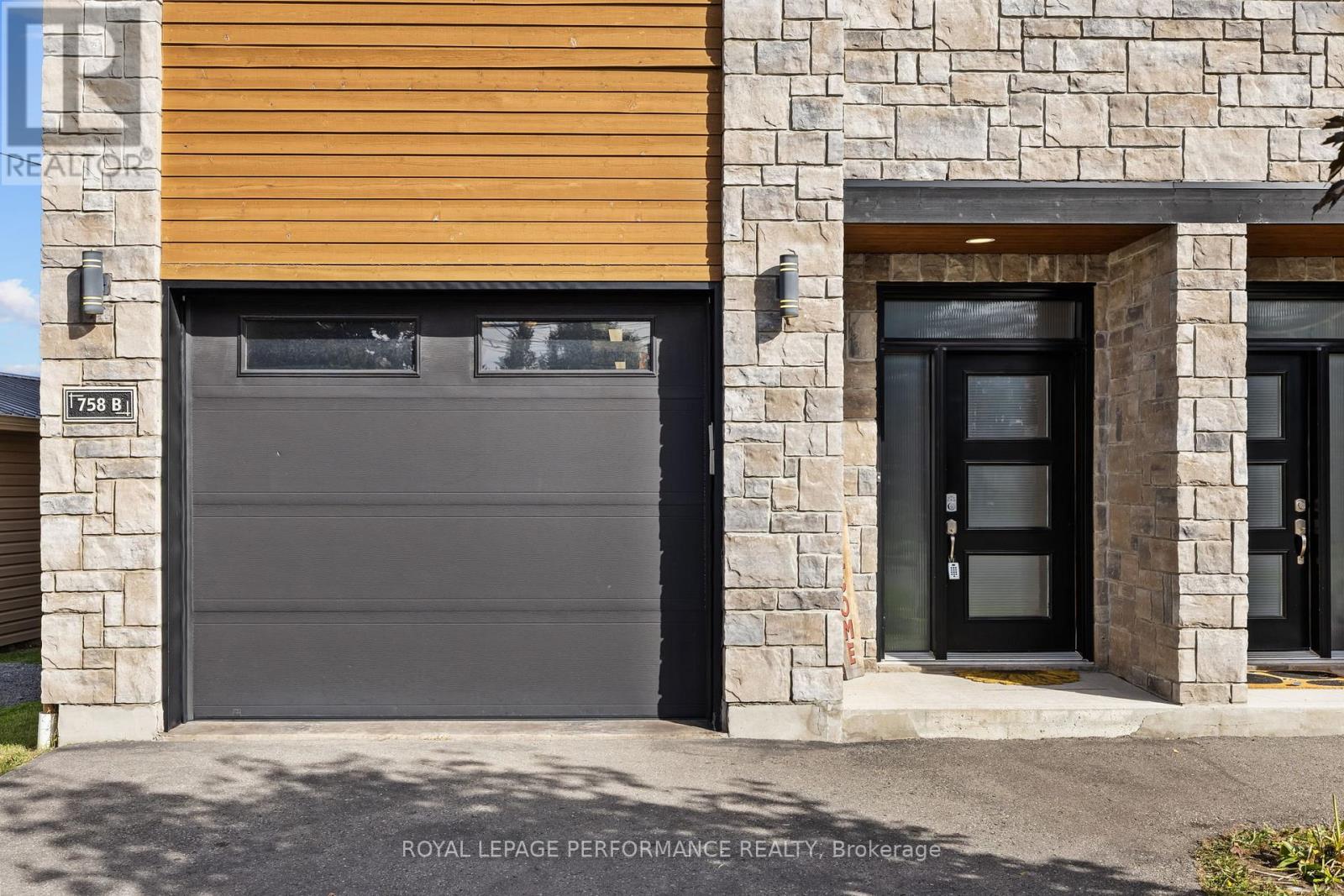 B - 758 ST JOSEPH STREET