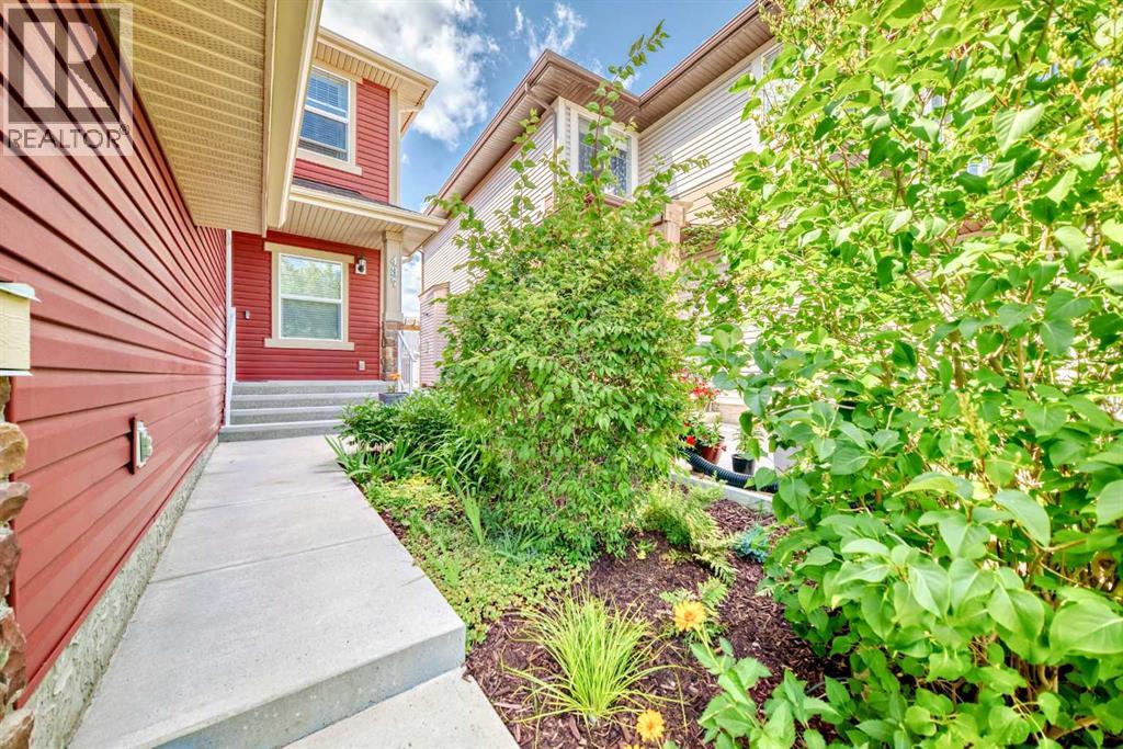 437 Auburn Bay Drive SE