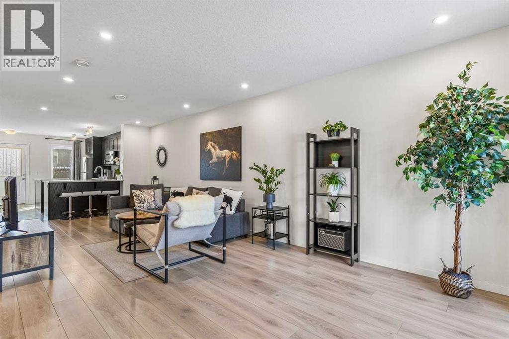 505, 338 Seton Circle SE