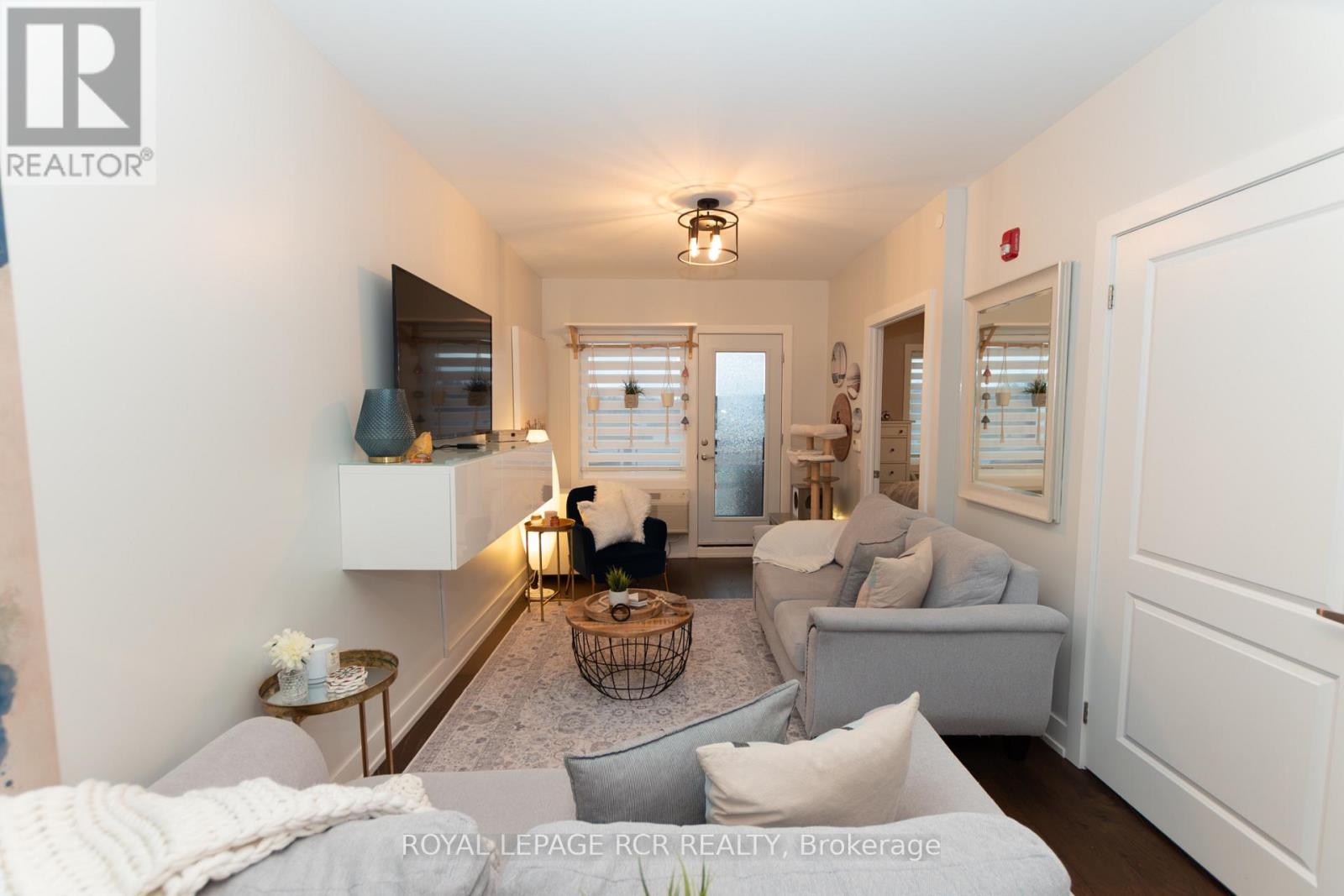 309 - 310 BROADWAY AVENUE