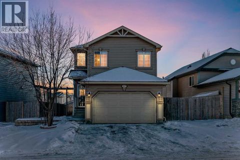 287 Covepark Rise NE Calgary AB T3K6G3