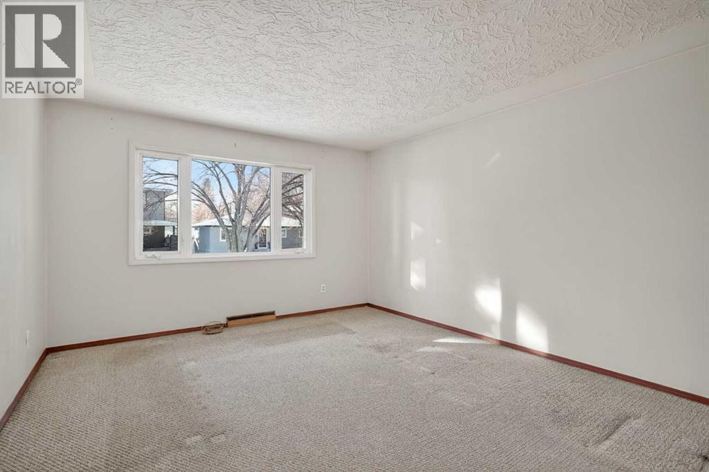 44 Winslow Crescent SW