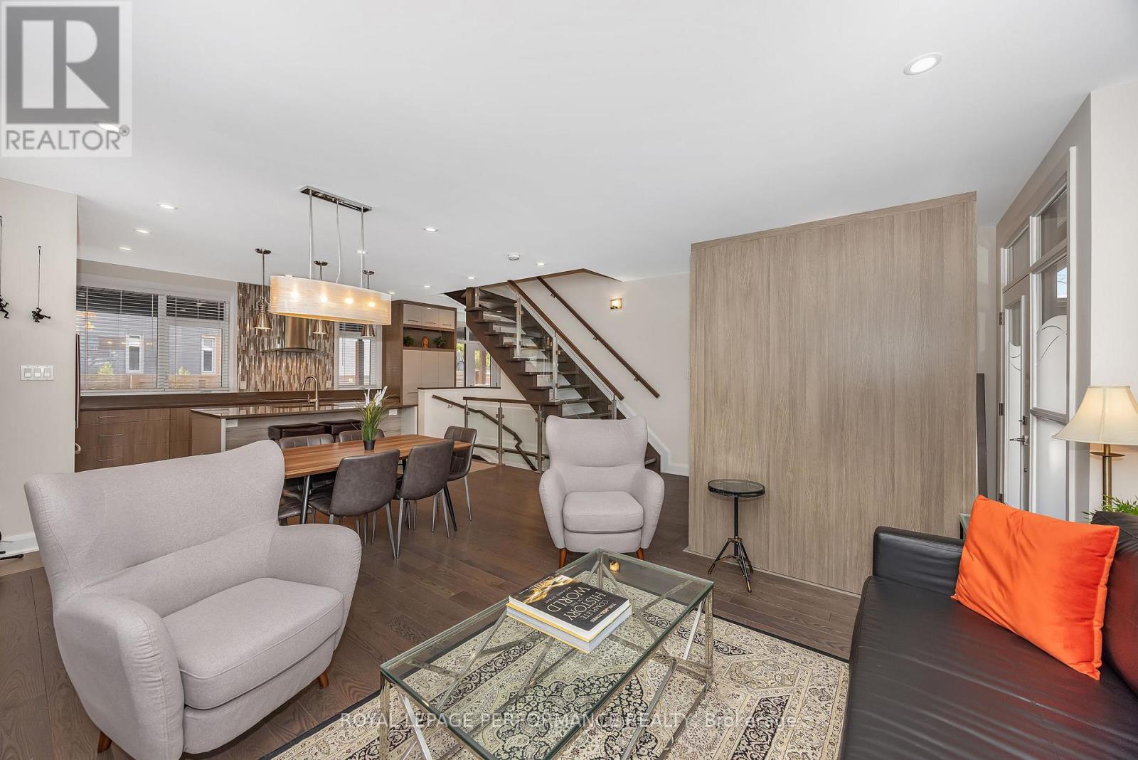 383 PRINCETON AVENUE