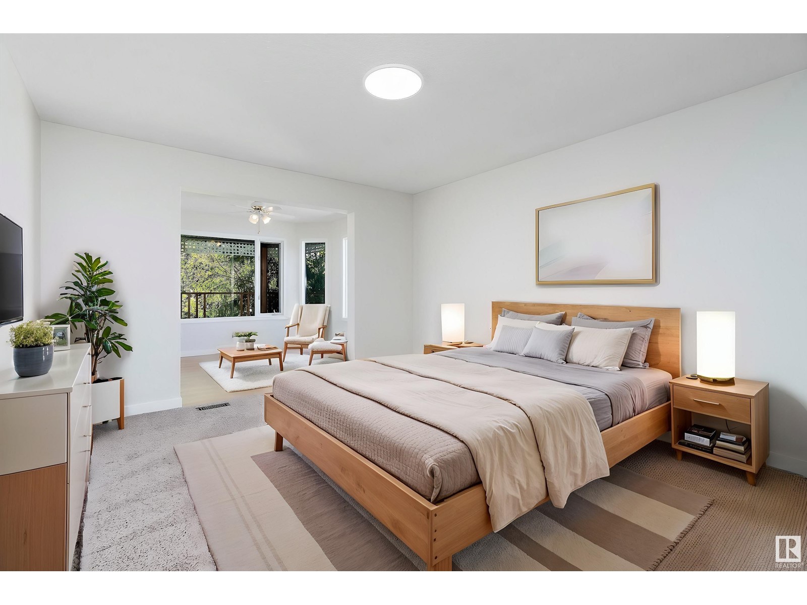 46 FAIRWAY DR