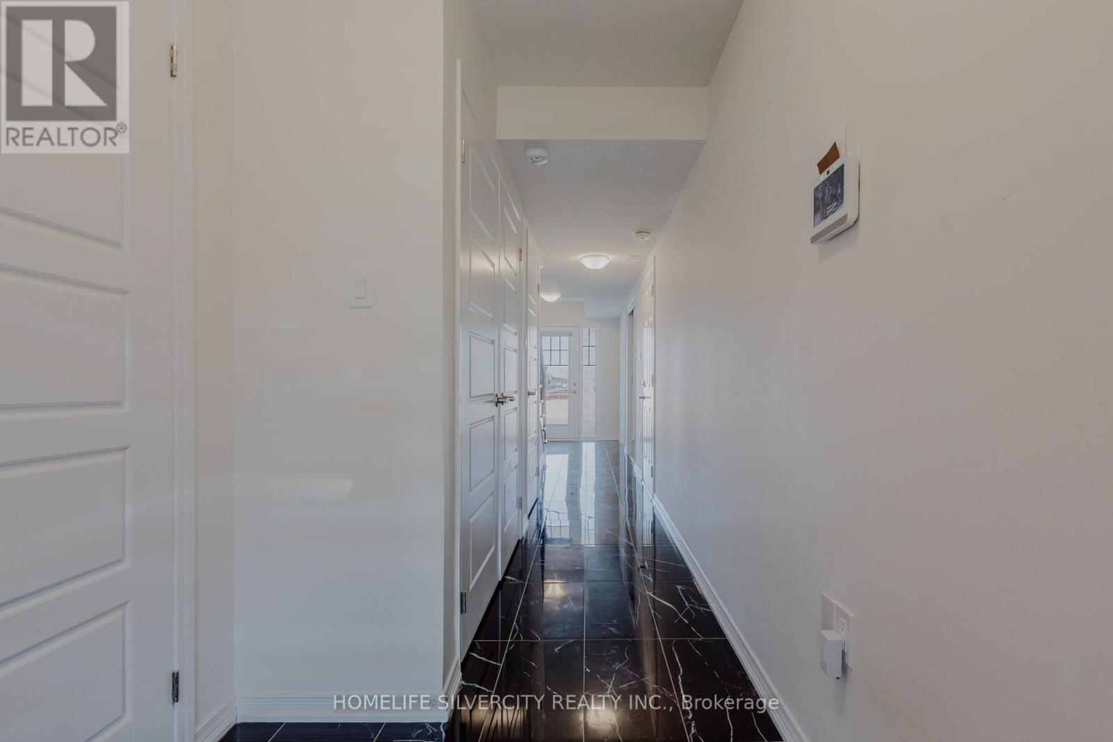 20 BEE CRESCENT