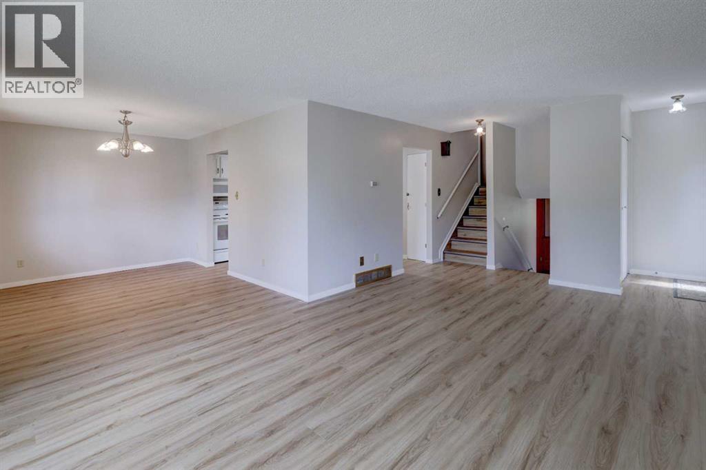 9 Maple Leaf Road