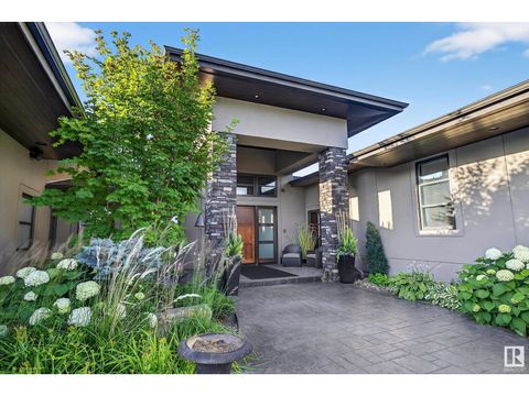 13758 VALLEYVIEW DR NW Edmonton AB T5R5T8