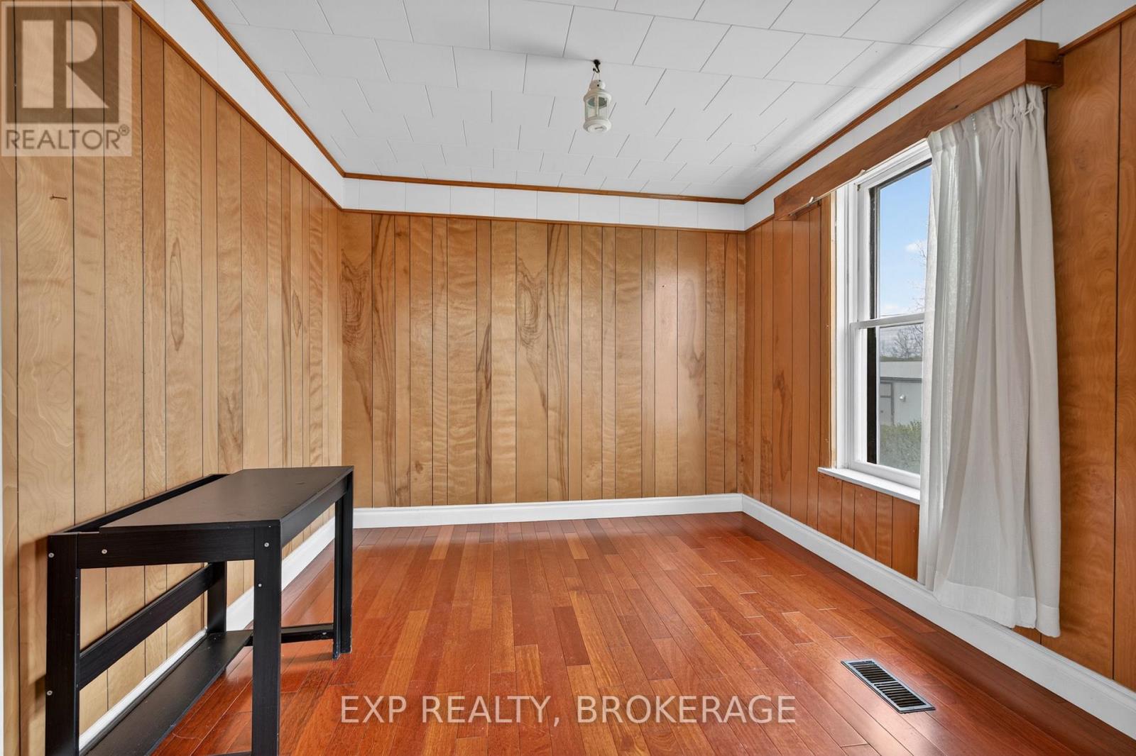 488 BOUNDARY ROAD