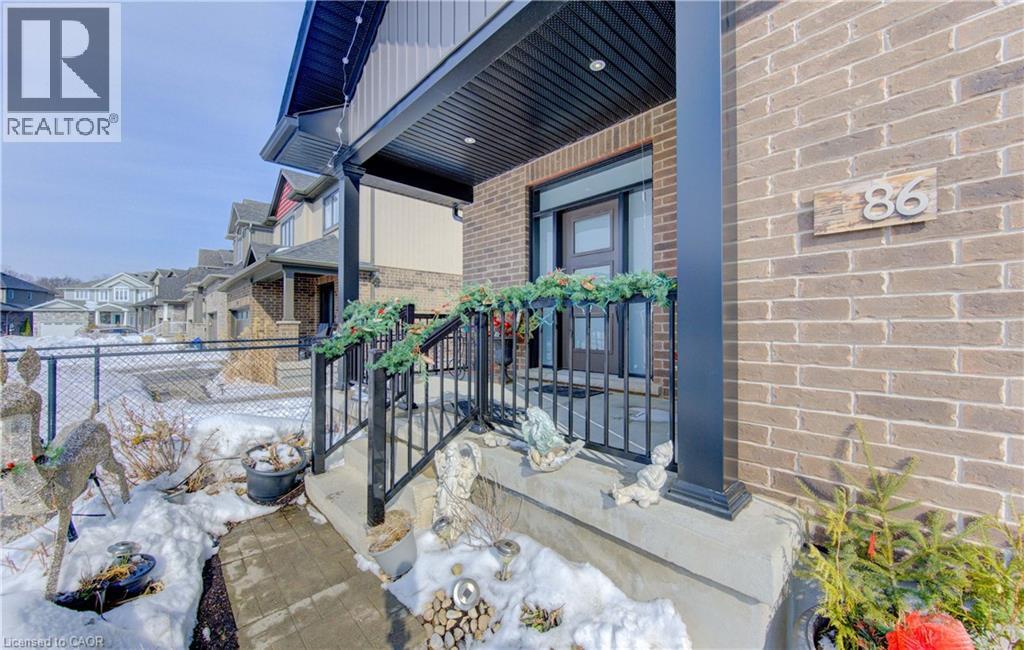 86 WOODBERRY Crescent