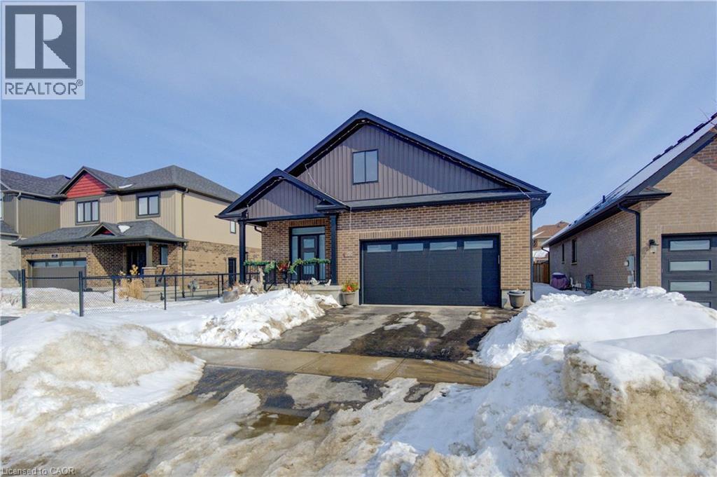 86 WOODBERRY Crescent