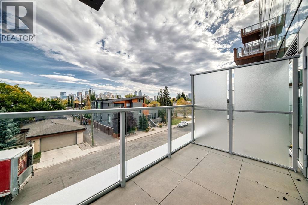 260, 110 18A Street NW