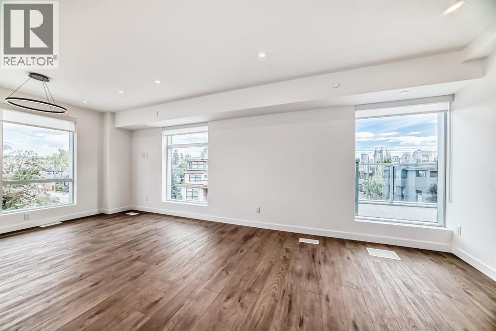 260, 110 18A Street NW