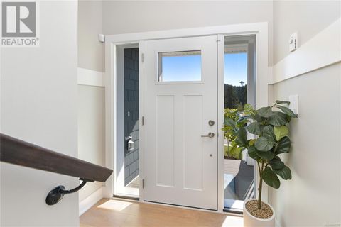 1512 Atlas Dr Langford BC V9B6Z7