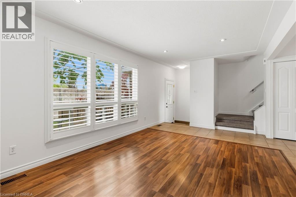 51 METCALFE Crescent Unit# C