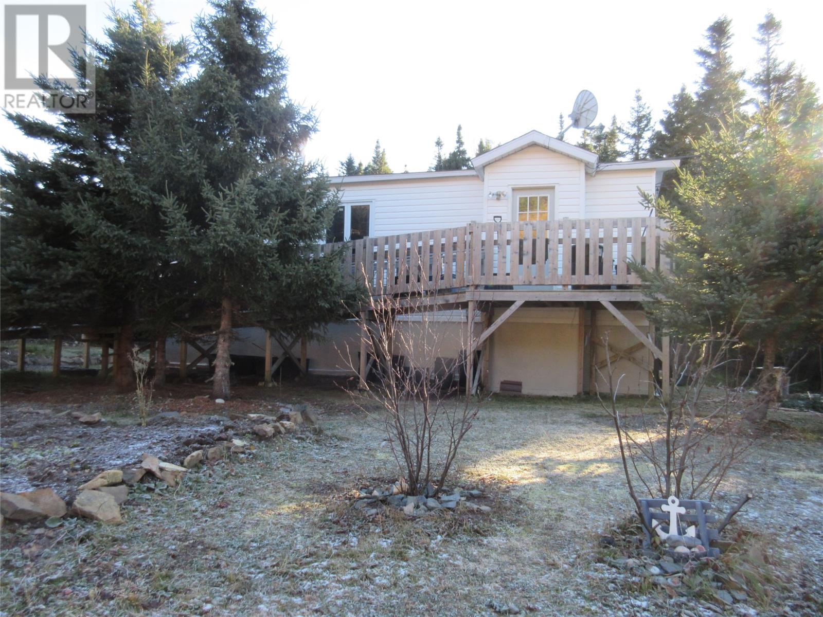 10 East Tickle Road