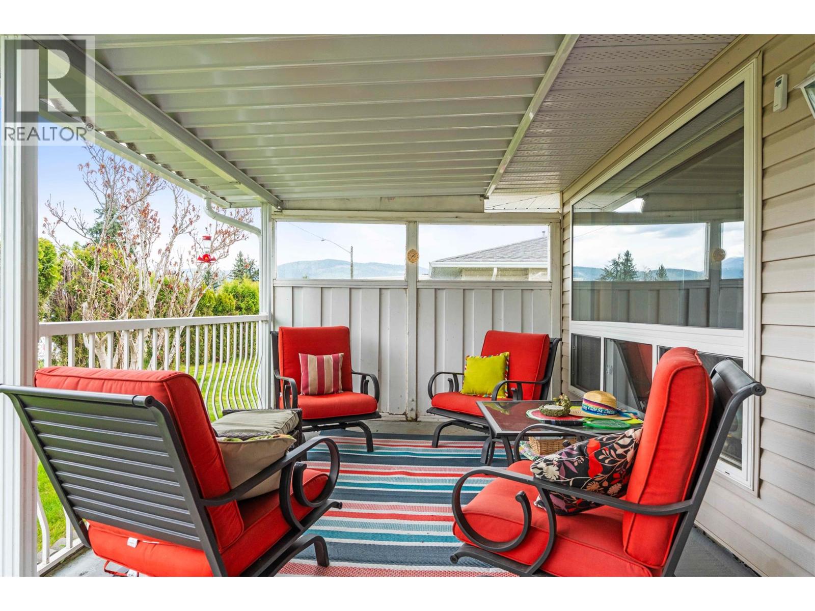 2675 Pine Avenue Unit# 8